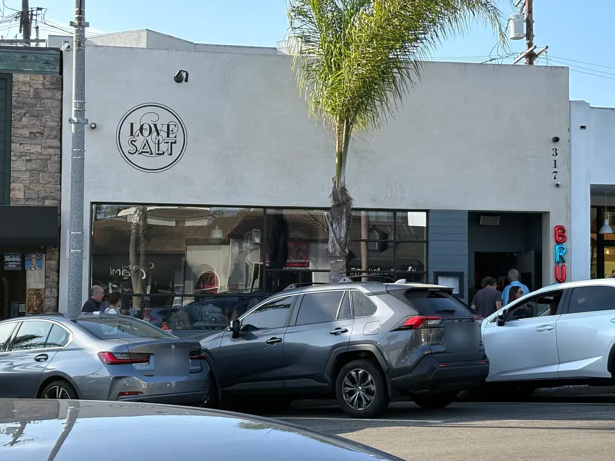 Love & Salt restaurant exterior in Manhattan Beach