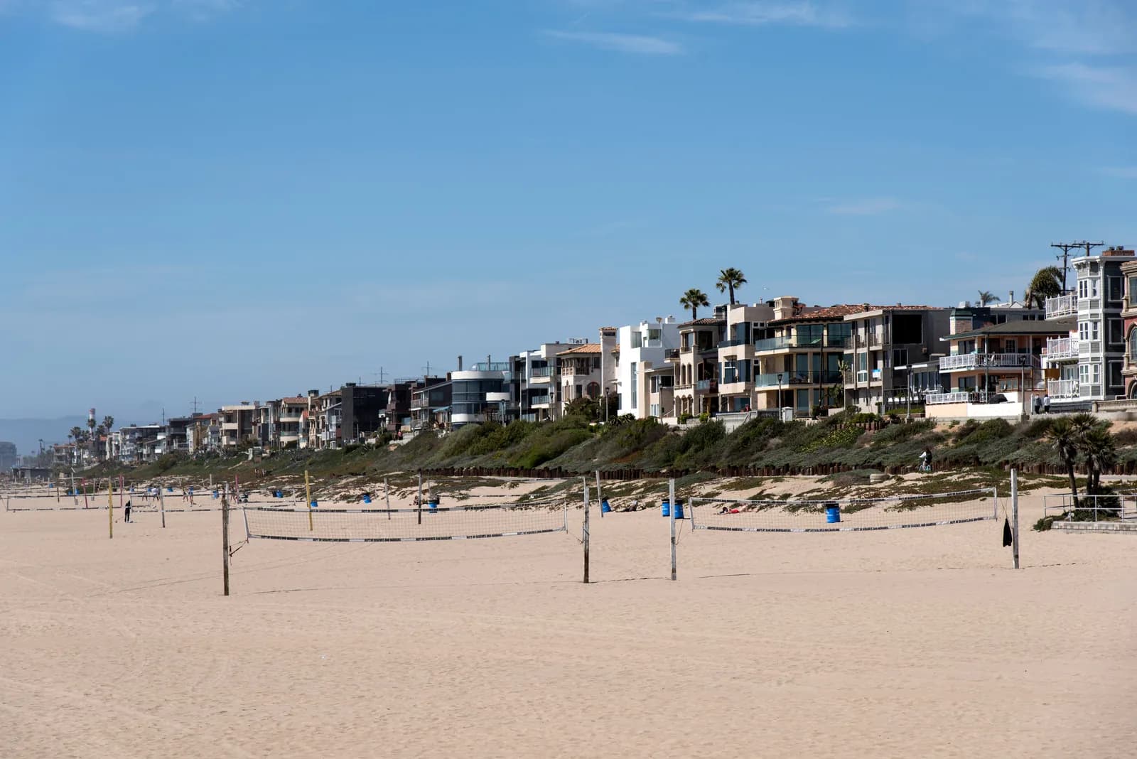 Volleyball courts lining the broad sand of nearby Manhattan Beach