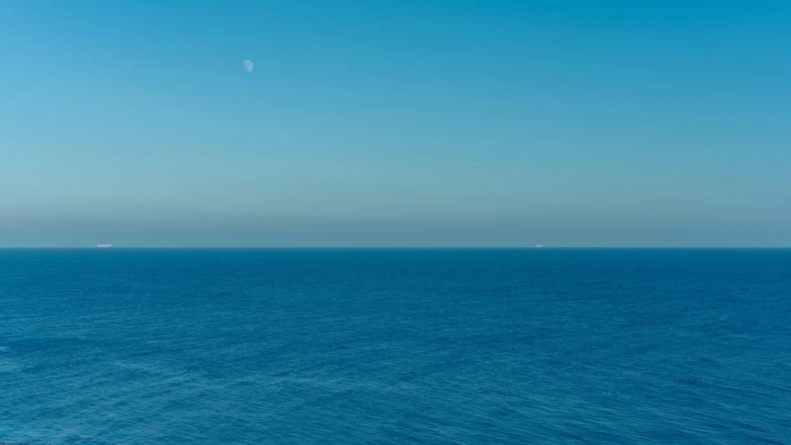 Open blue Pacific horizon seen from Rancho Palos Verdes